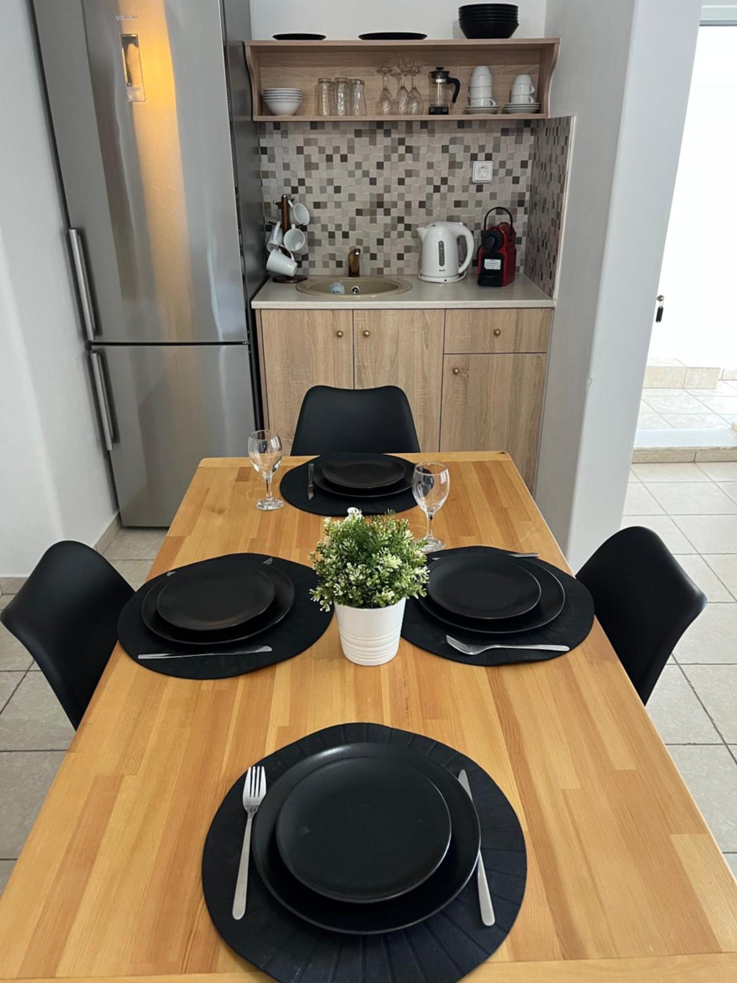 נאוסה Katerina Apartments & Studios חדר תמונה
