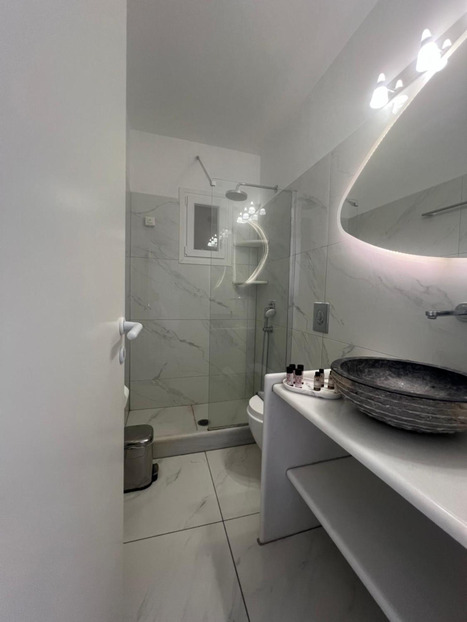 נאוסה Katerina Apartments & Studios מראה חיצוני תמונה